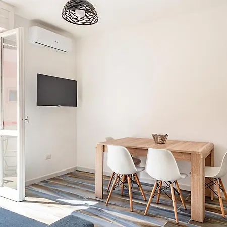 Appartamento Welcomely - Rady House *